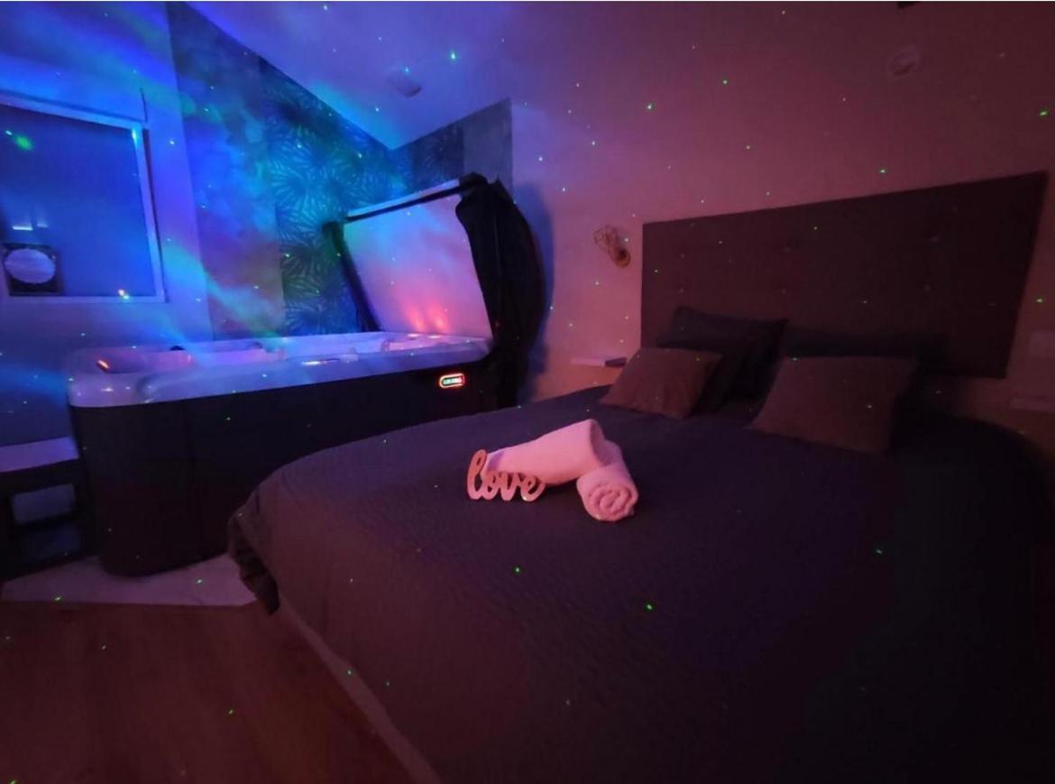 Bed and Breakfast Le Cocoon D'Emy Louvetot Экстерьер фото