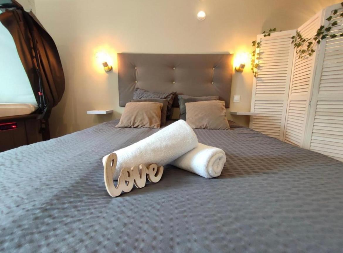 Bed and Breakfast Le Cocoon D'Emy Louvetot Экстерьер фото